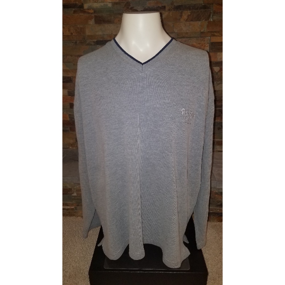 Rainforest Cafe Orlando V-neck Sweater Size (XL)